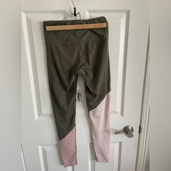 Kyodan Active wear set (leggings and sports bra) - Picture 4 of 5